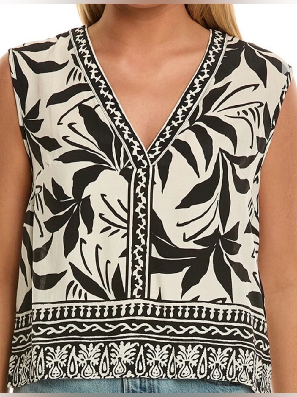 Velvet by Graham & Spencer Lindsay07 V Neck Print Tank Top XS Black White